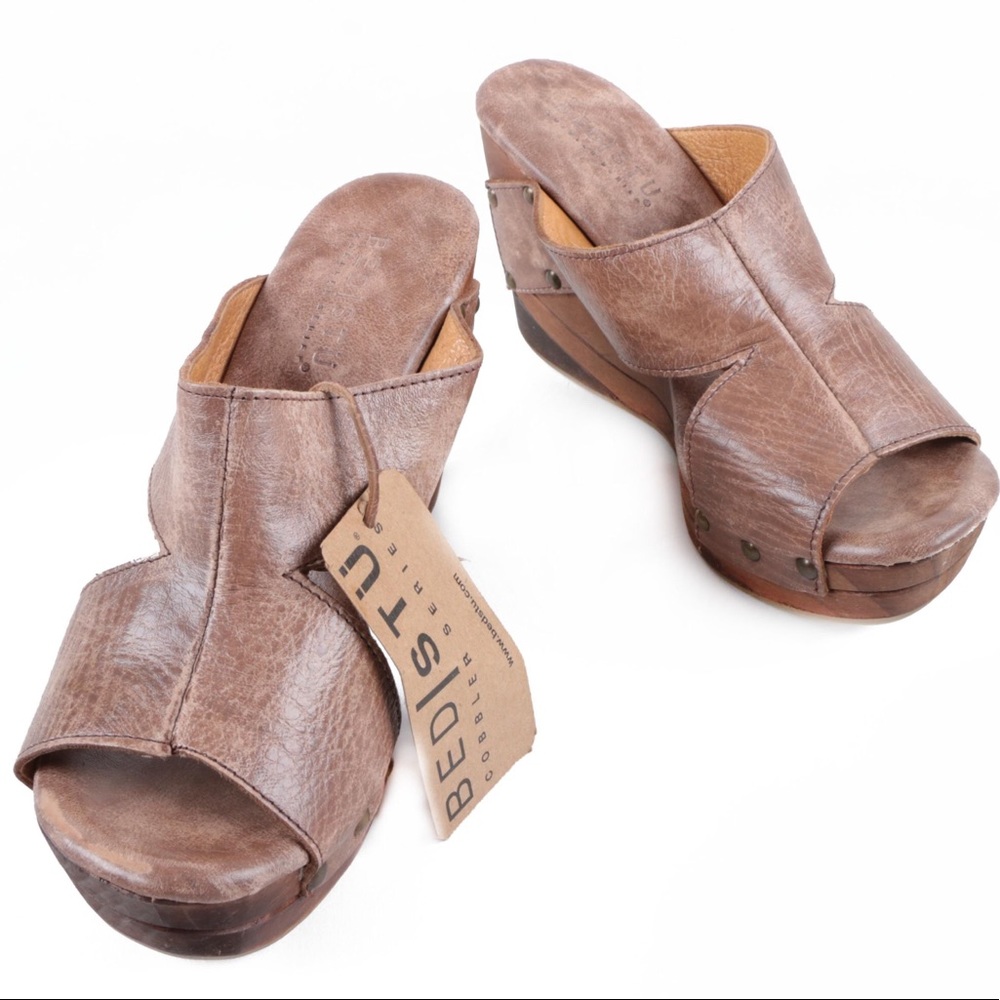 Bed Stu Olea slide 8 size. Platform Wedge Sandal